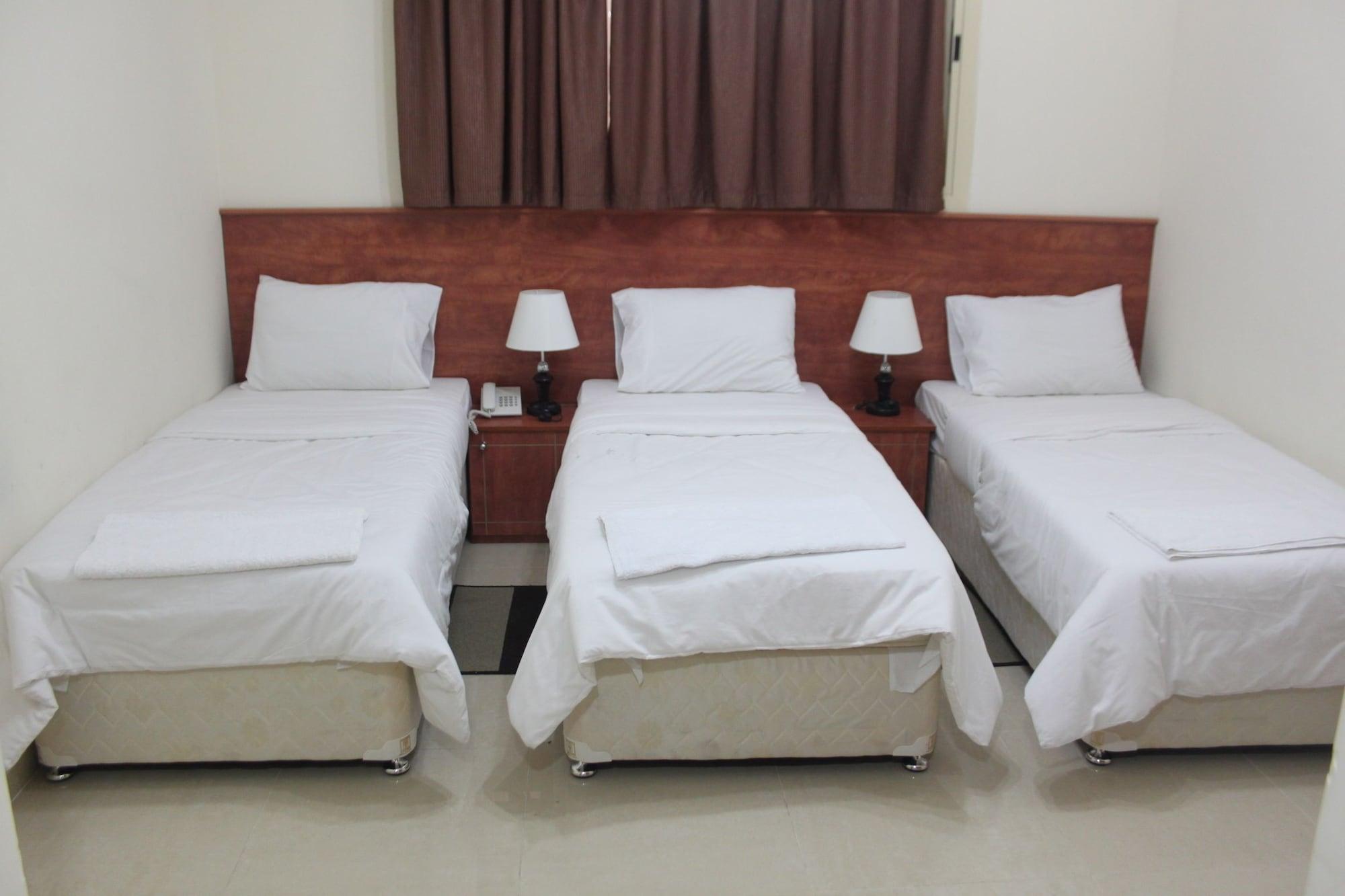 Africana Hotel Dubai Buitenkant foto